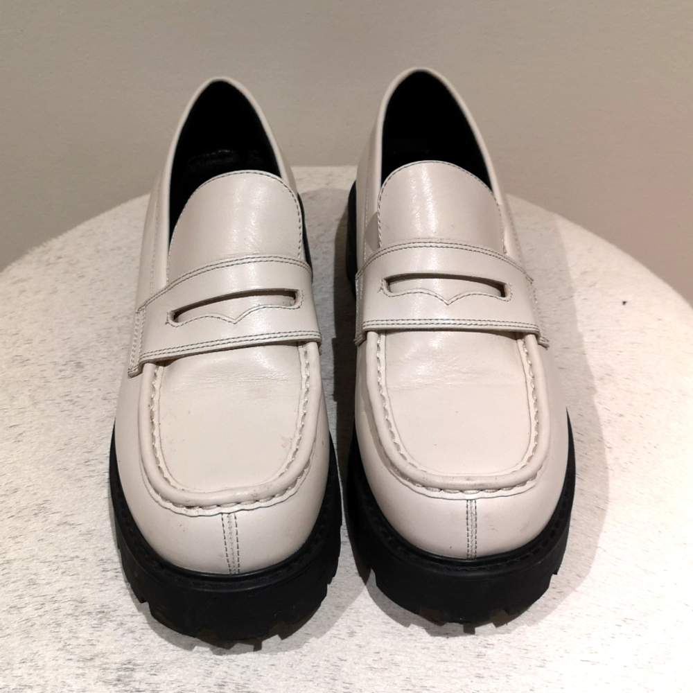 Vagabond platform loafers
